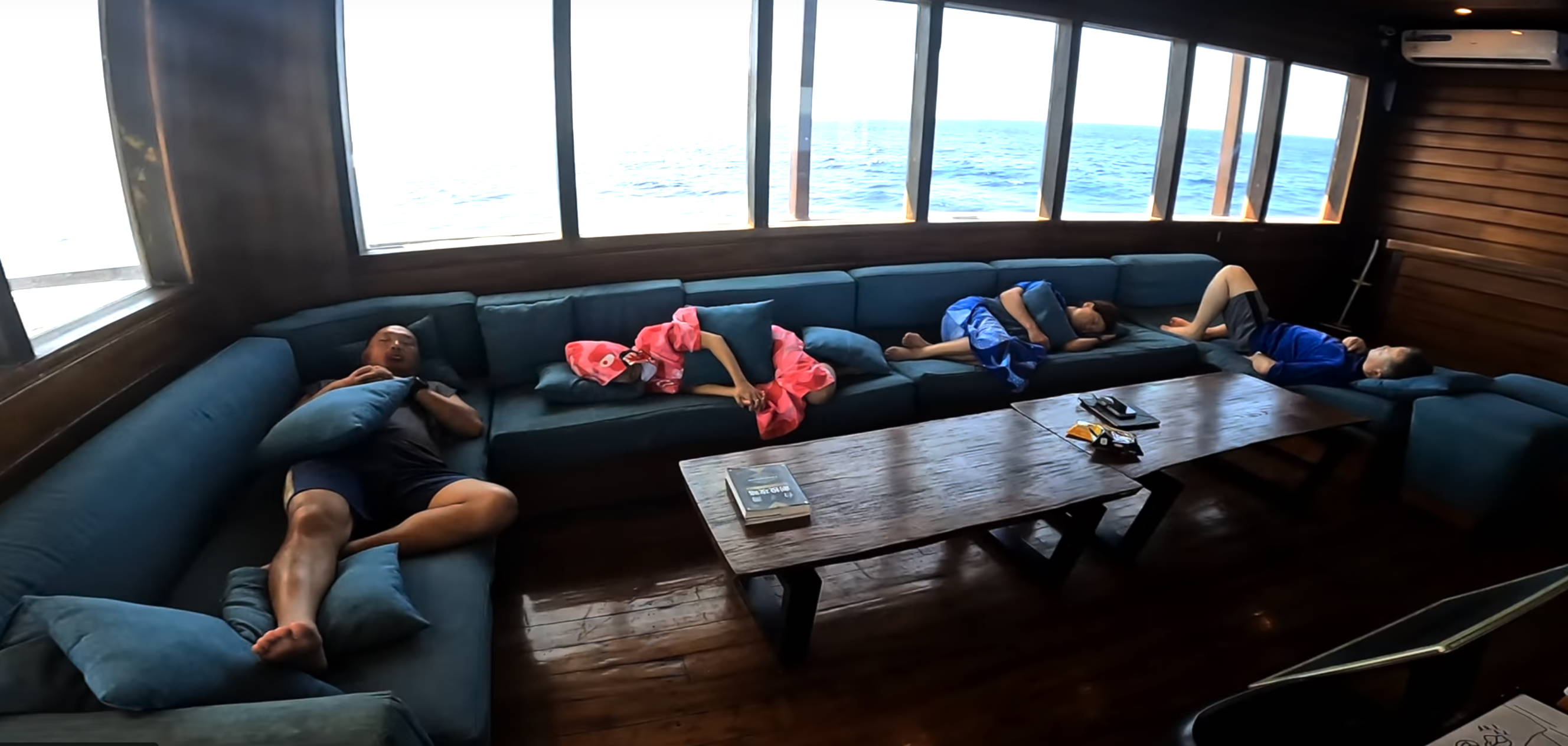 sofa 【印尼】高級船宿潛水初體驗，印尼我來了！