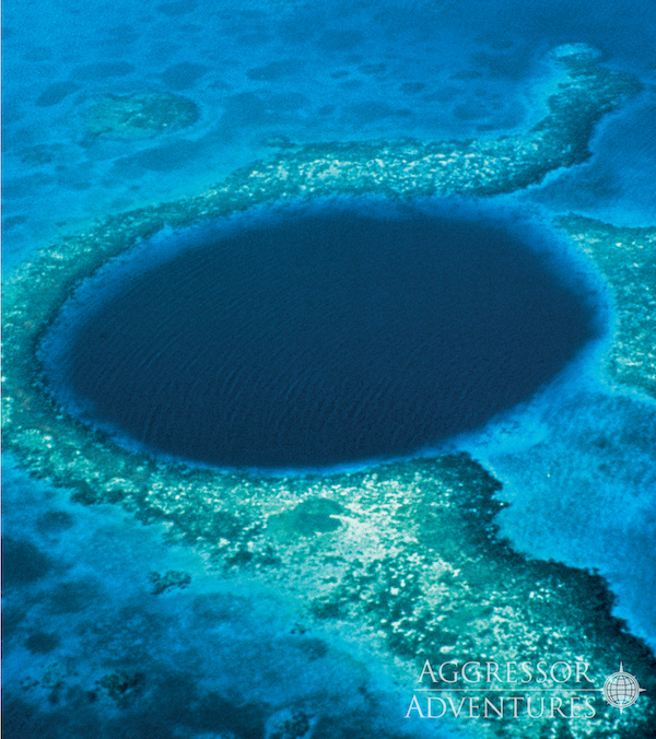 Belize UW3 揭秘貝里斯旅遊亮點，飛越大藍洞到雨林探險，一起出發！
