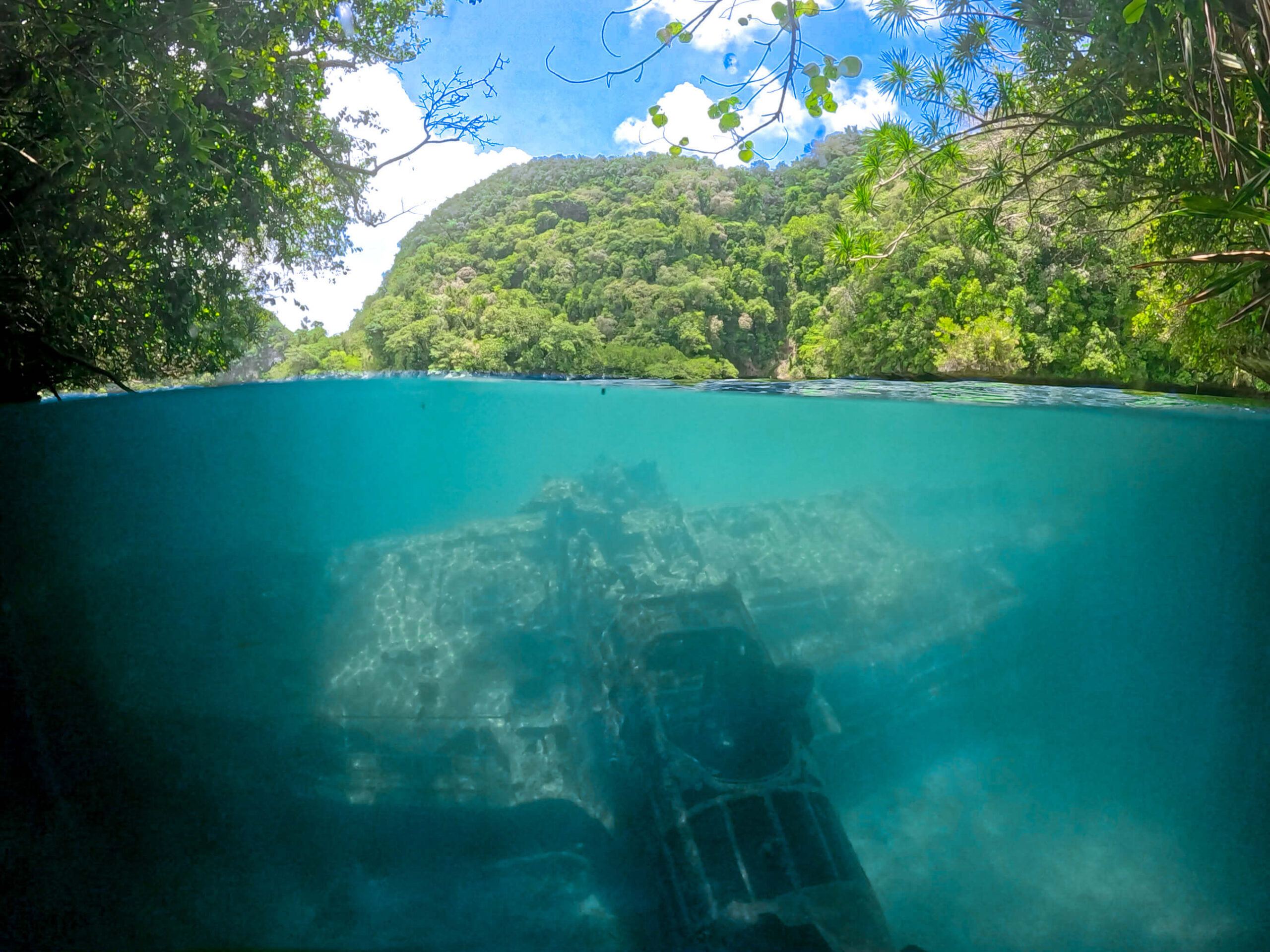 GPTempDownload scaled 帛琉旅遊SUP立槳超Chill新玩法，二戰遺跡、水下戰機、鐘乳石洞、無人島探險